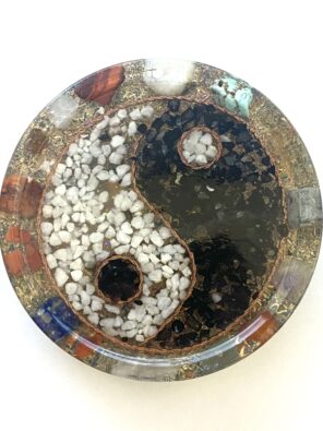 Orgonitni podstavek | Jin Jang